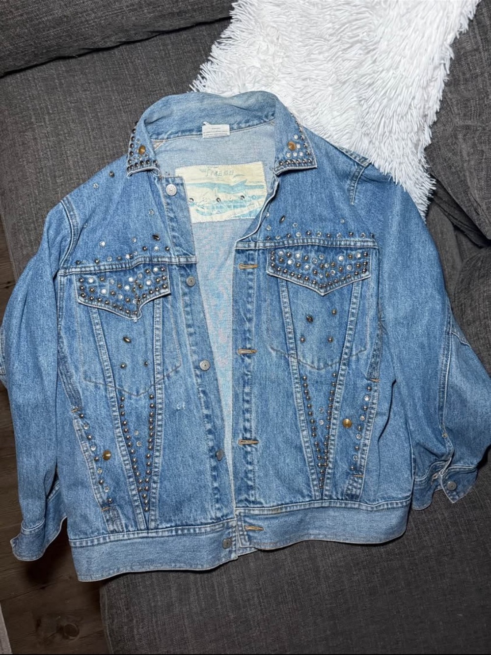 β¨ Vintage Freego Overized Studded Denim Jacket Sz P/S
